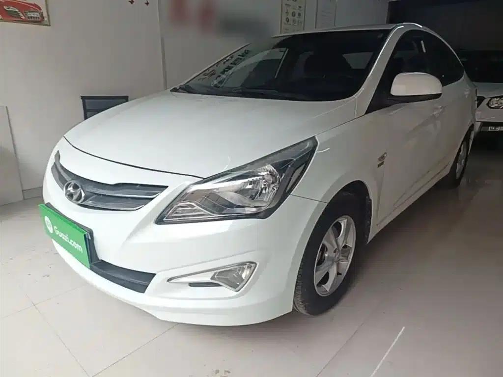 2014 Hyundai Reina 1.4L Automatic Intelligent GLS — миниатюра 2