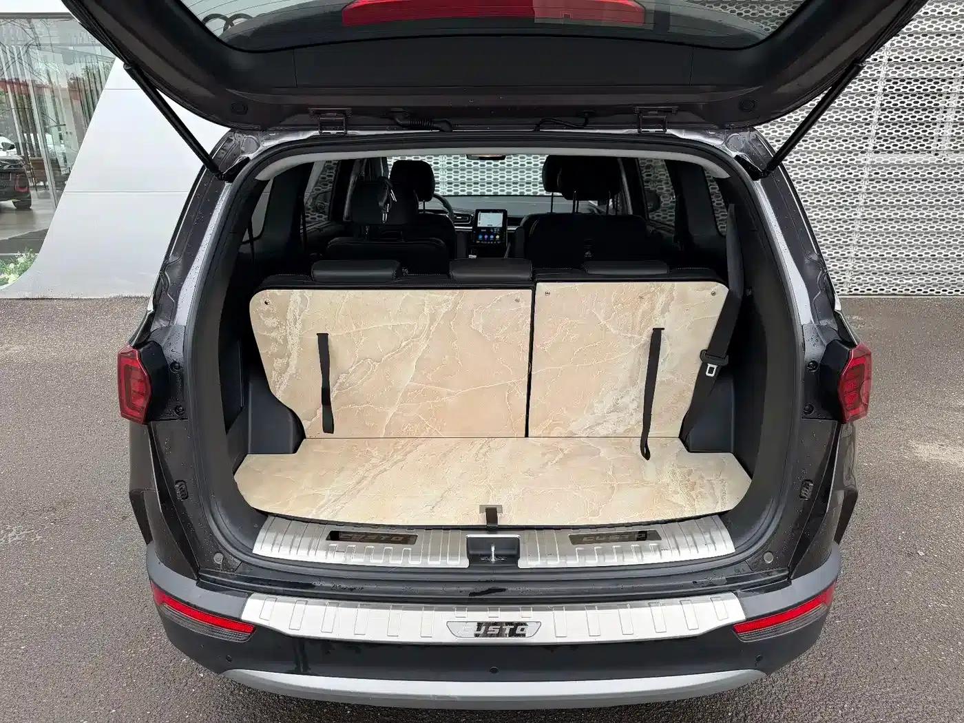 Kusto 2024 270TGDi LUX Premium Edition — миниатюра 6