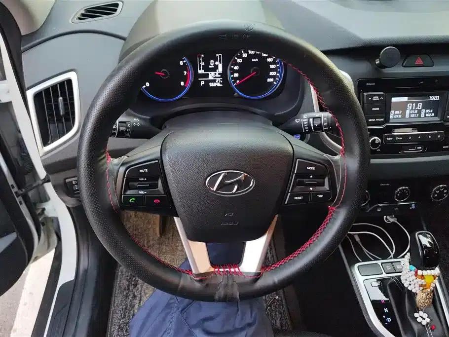 Beijing Hyundai ix25 2017 1.6L Automatic Smart Edition — миниатюра 15