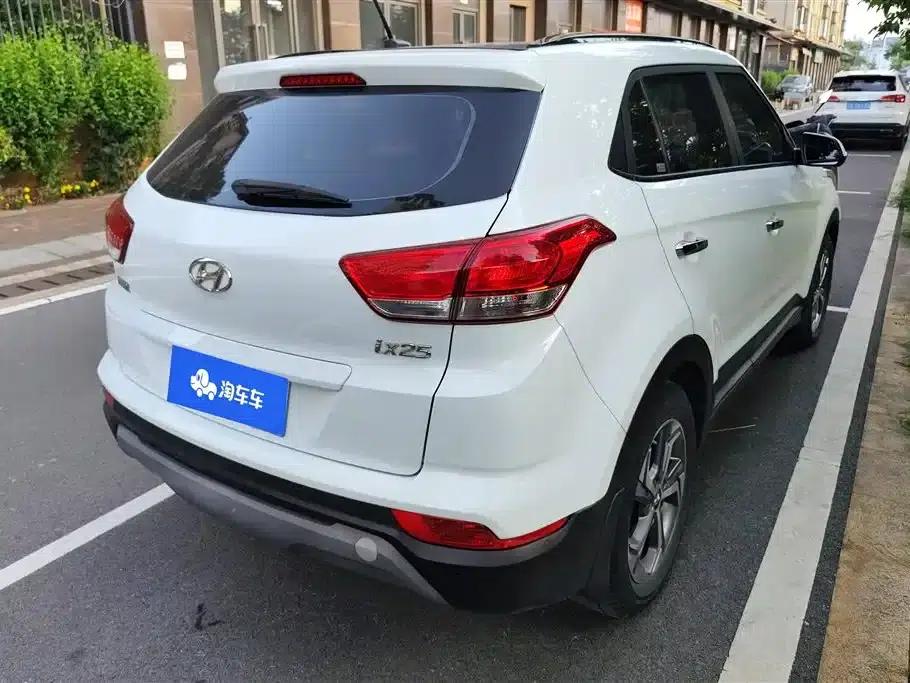 Beijing Hyundai ix25 2017 1.6L Automatic Smart Edition — миниатюра 3