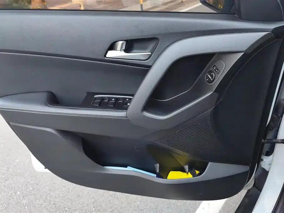 Beijing Hyundai ix25 2017 1.6L Automatic Smart Edition — миниатюра 7