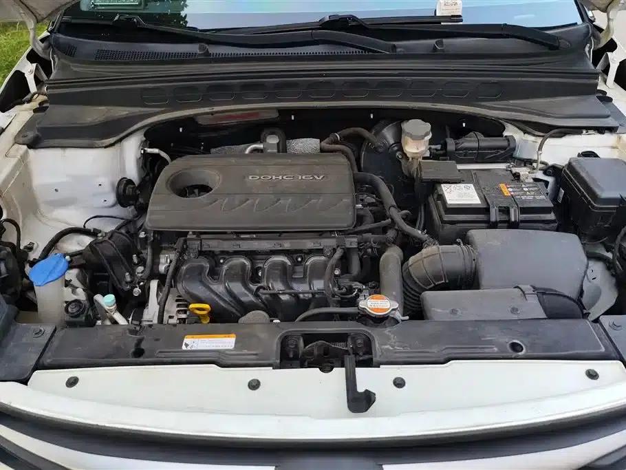 Beijing Hyundai ix25 2017 1.6L Automatic Smart Edition — миниатюра 10