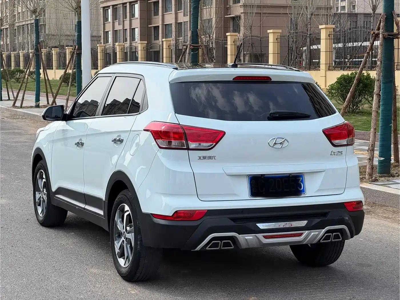 Beijing Hyundai ix25 2017 1.6L Automatic Smart Edition — миниатюра 14