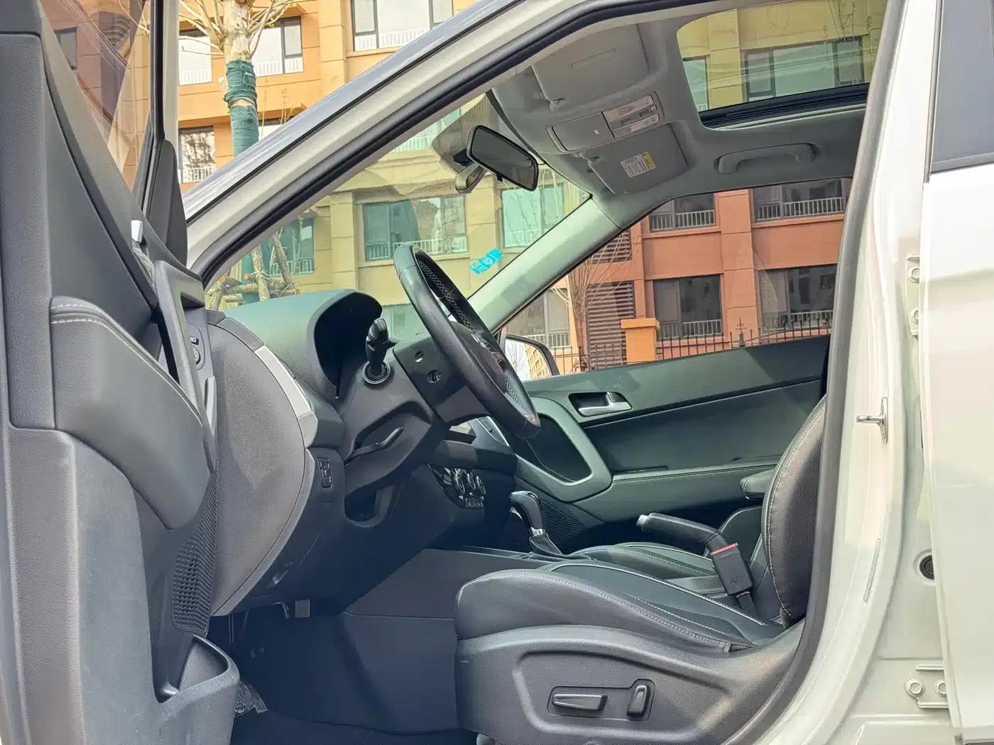 Beijing Hyundai ix25 2017 1.6L Automatic Smart Edition — миниатюра 4