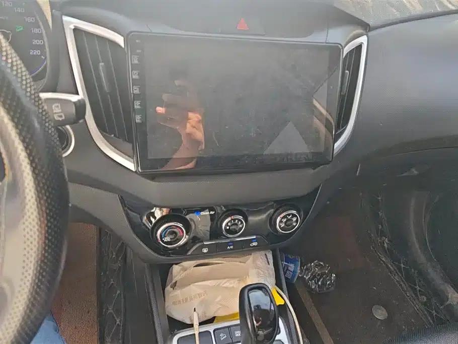 Beijing Hyundai ix25 2017 1.6L Automatic Smart Edition — миниатюра 13