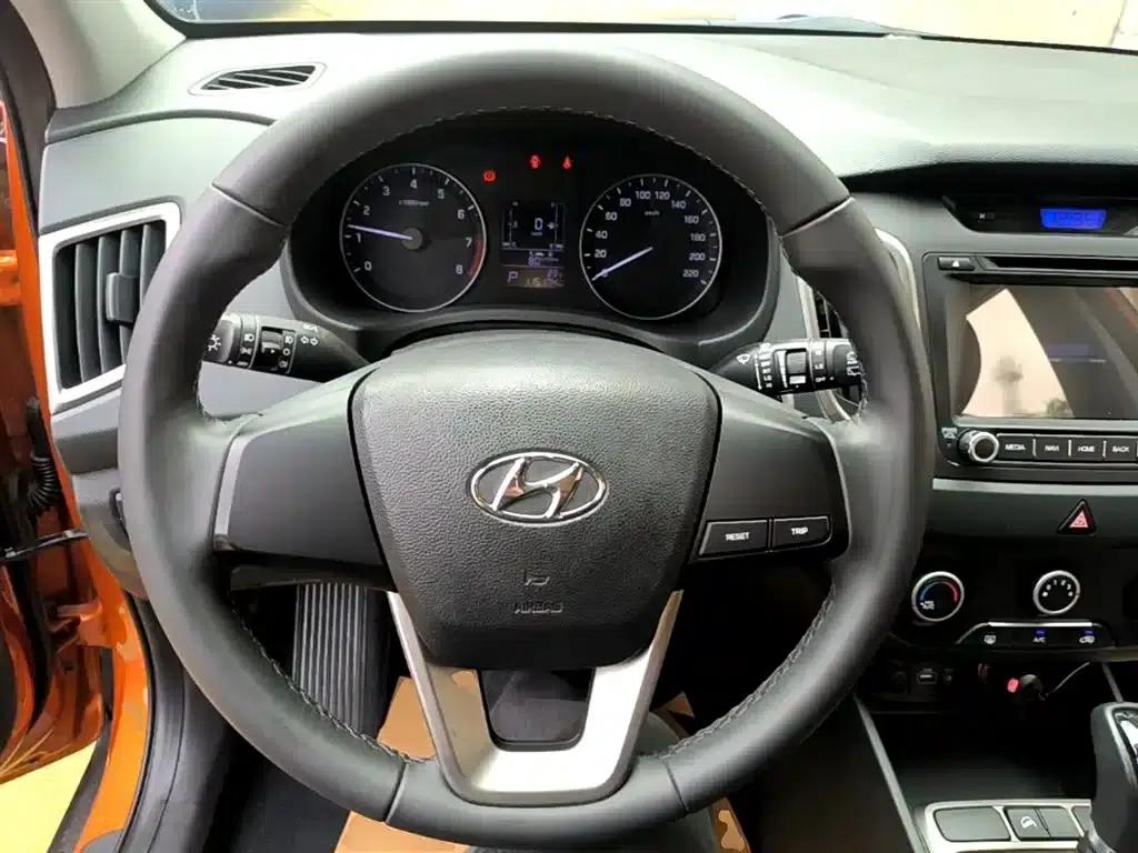 Beijing Hyundai ix25 2015 1.6L Automatic 2WD Smart GLS — миниатюра 11