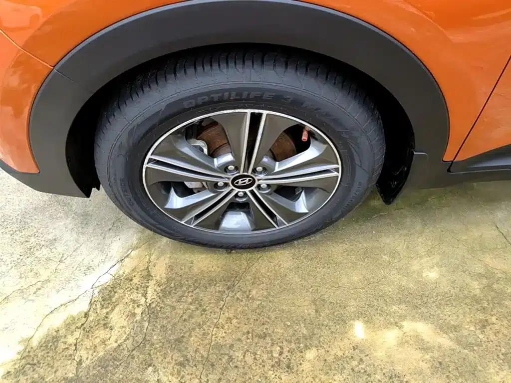 Beijing Hyundai ix25 2015 1.6L Automatic 2WD Smart GLS — миниатюра 23