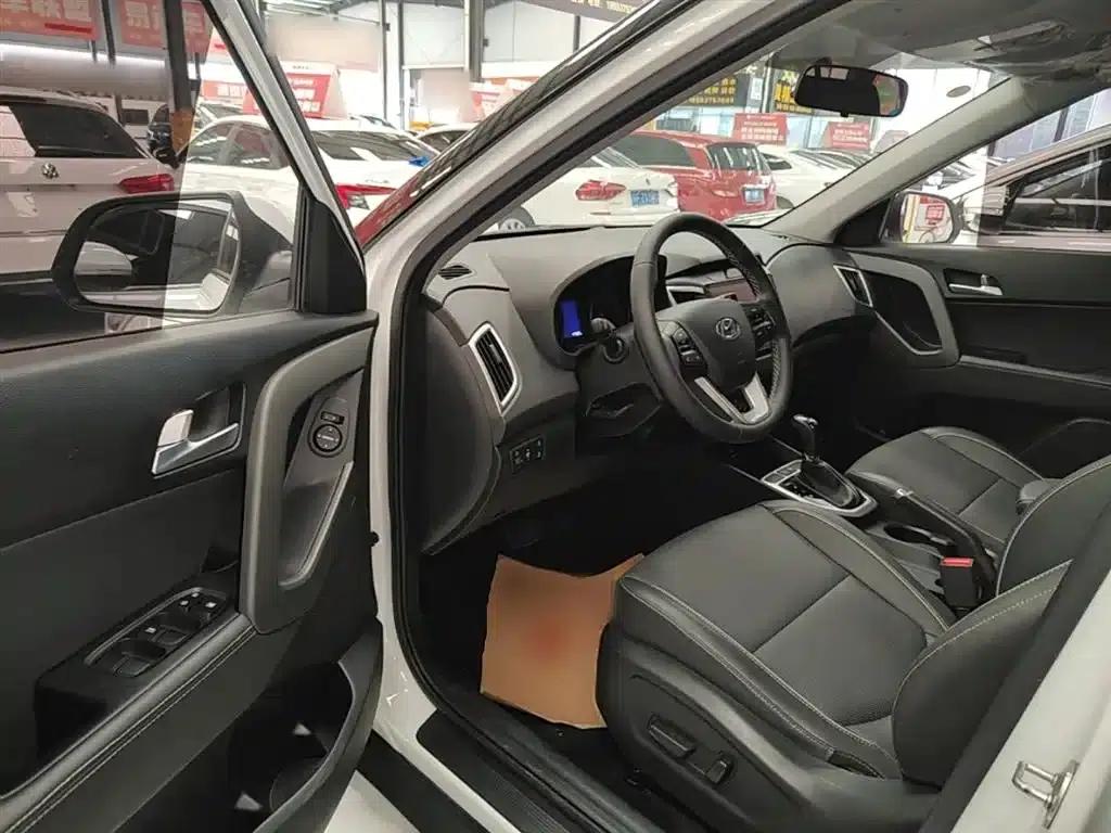 Beijing Hyundai ix25 2017 1.6L Automatic Smart Edition — миниатюра 16