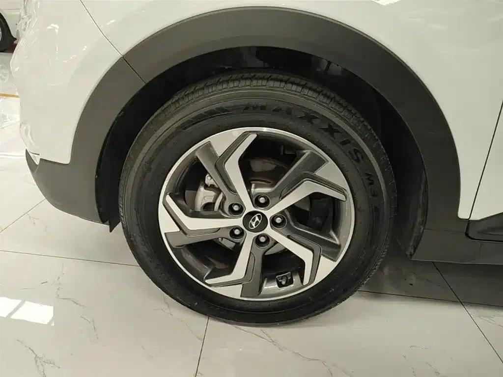 Beijing Hyundai ix25 2017 1.6L Automatic Smart Edition — миниатюра 23