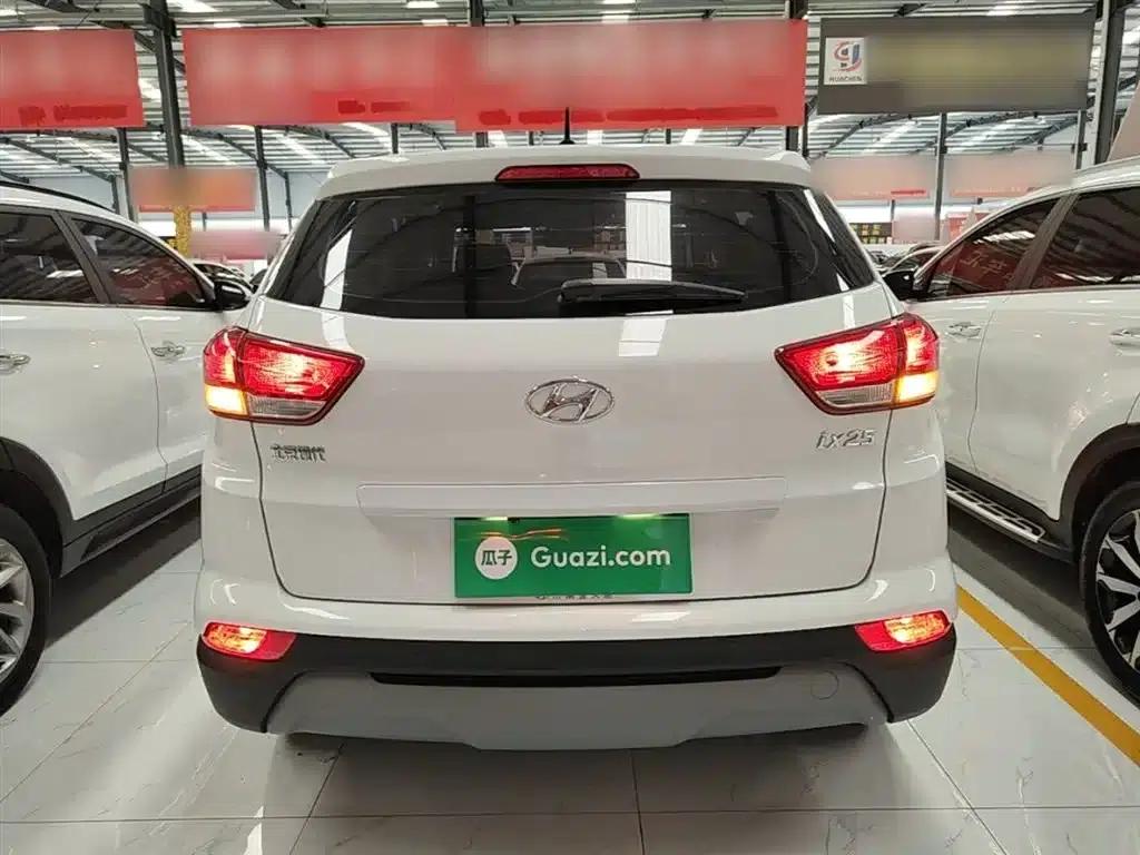 Beijing Hyundai ix25 2017 1.6L Automatic Smart Edition — миниатюра 6