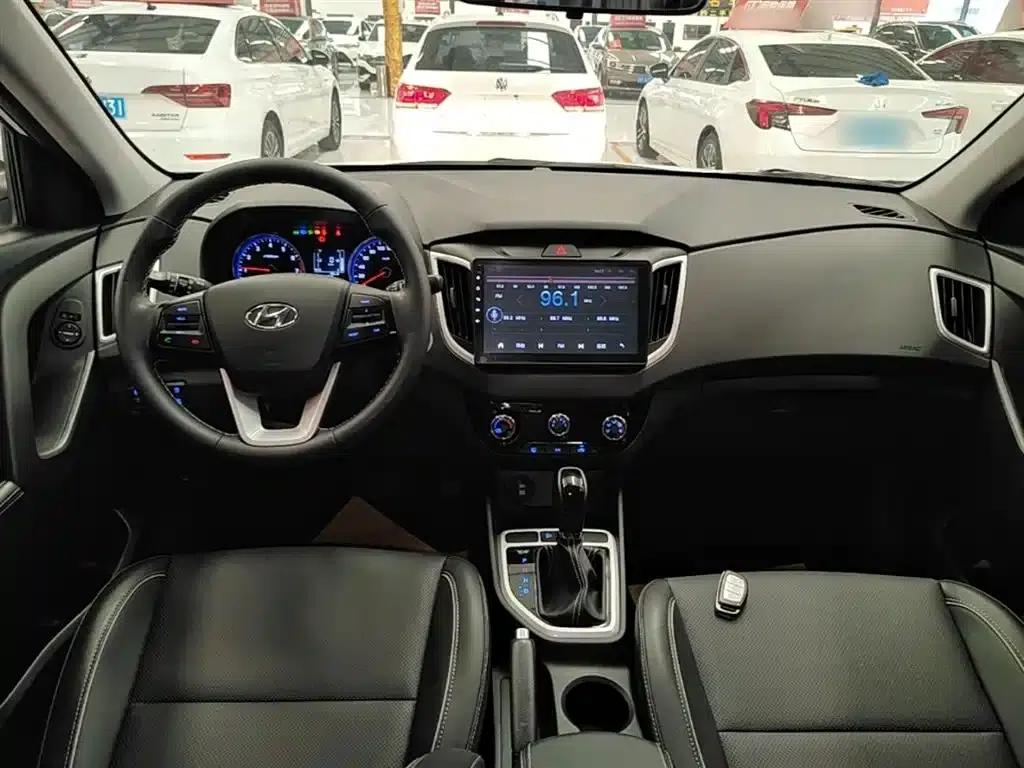 Beijing Hyundai ix25 2017 1.6L Automatic Smart Edition — миниатюра 10