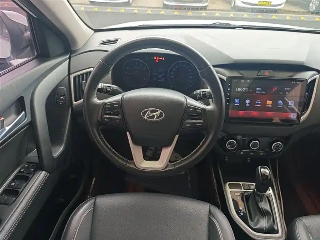 Beijing Hyundai ix25 2017 1.6L Automatic Smart Edition — миниатюра 11