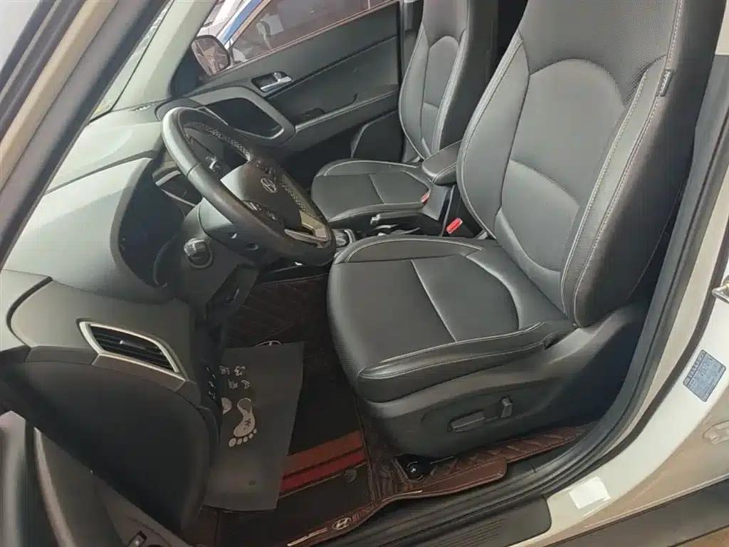 Beijing Hyundai ix25 2017 1.6L Automatic Smart Edition — миниатюра 15