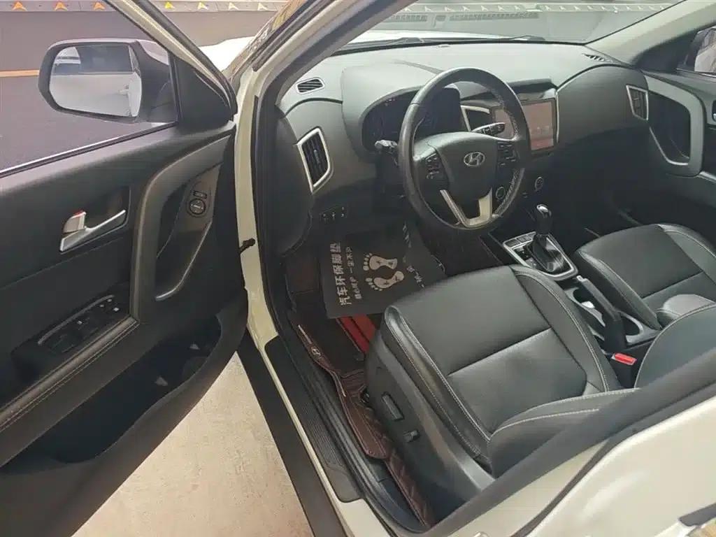 Beijing Hyundai ix25 2017 1.6L Automatic Smart Edition — миниатюра 16
