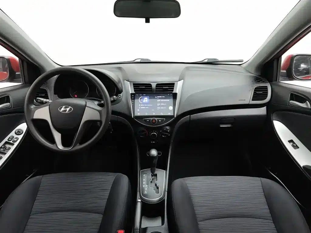 Ruiyi 2014 1.4L Automatic GLX — миниатюра 5