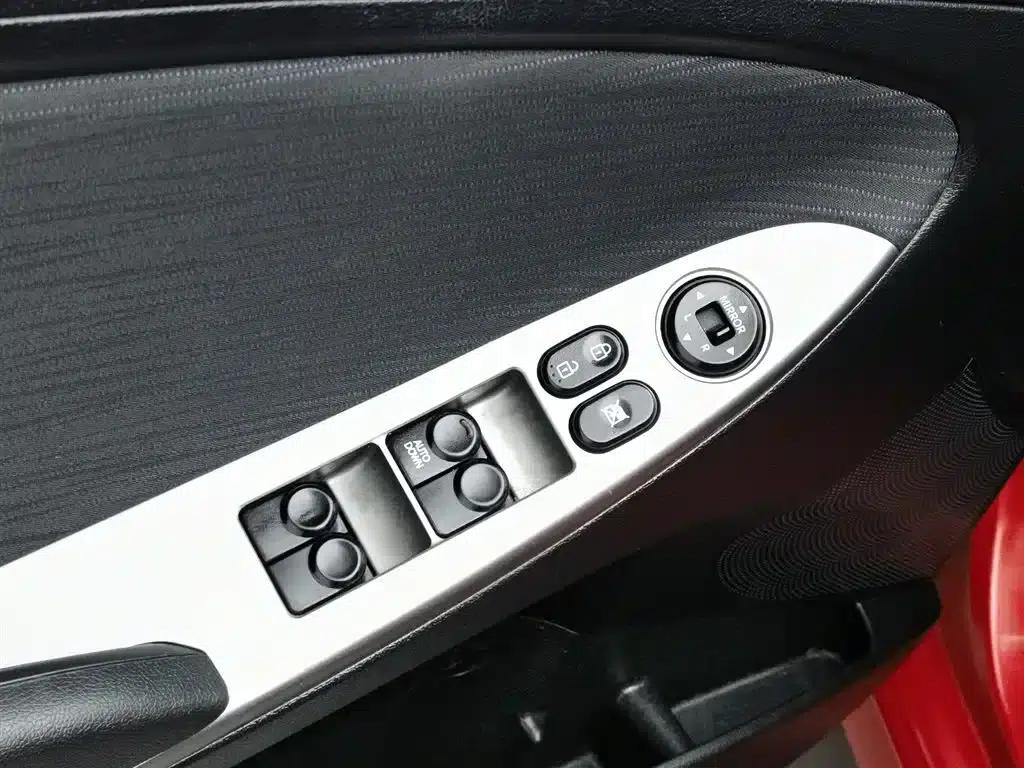 Ruiyi 2014 1.4L Automatic GLX — миниатюра 9