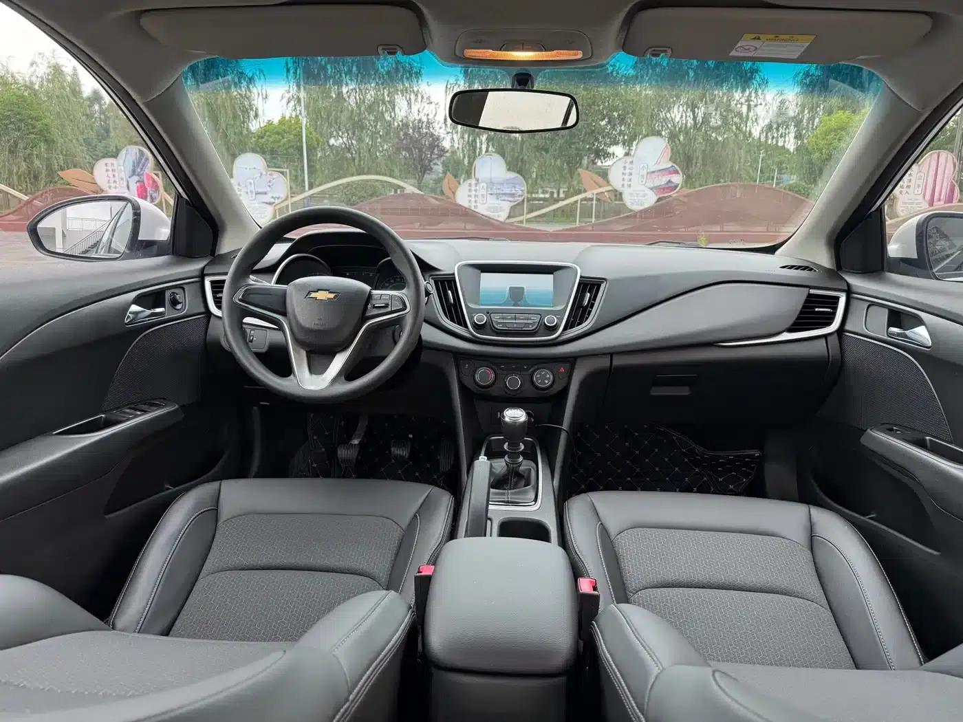Chevrolet Cruze 2016 1.5L Manual Comfort Edition — миниатюра 15
