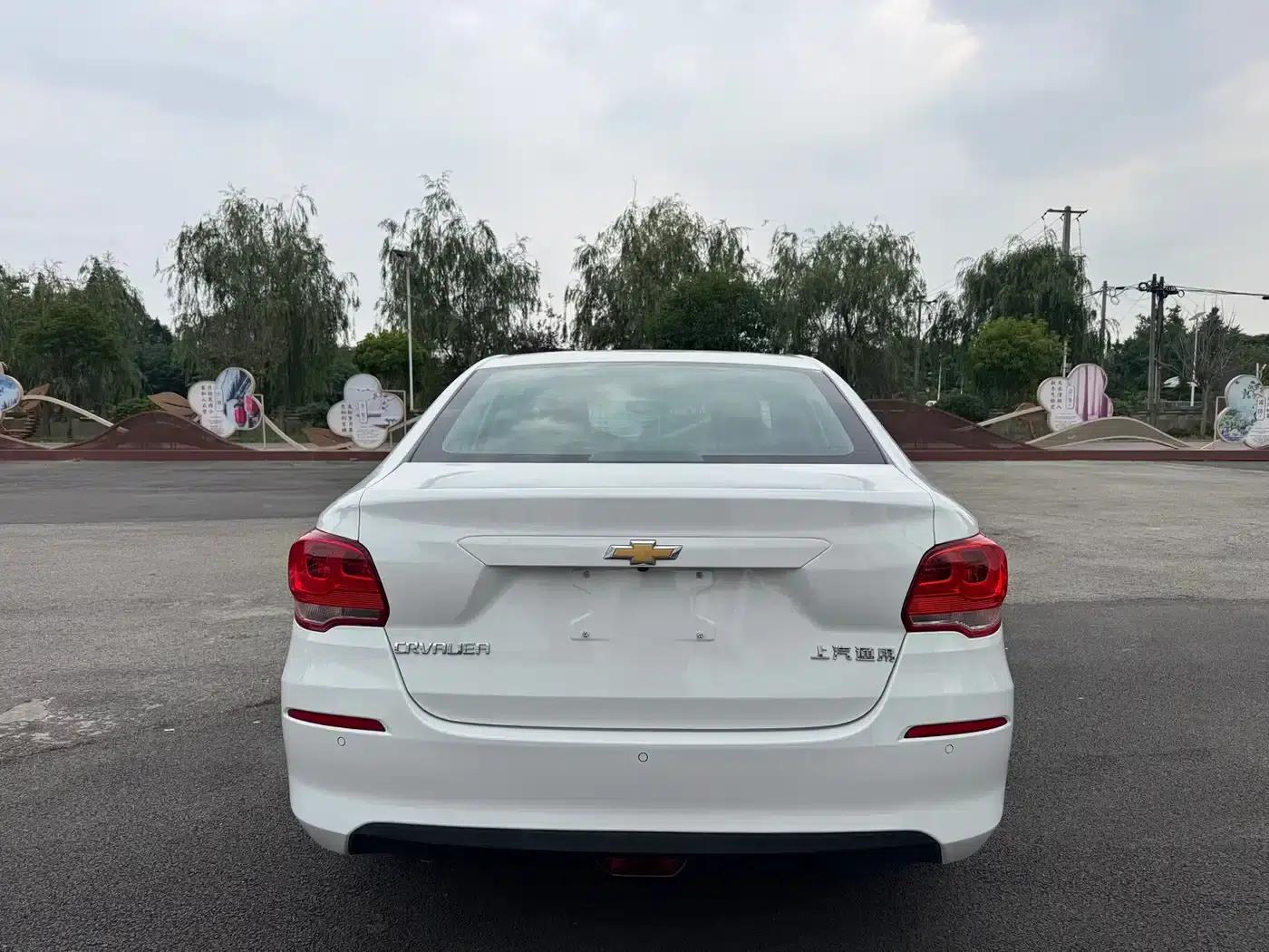 Chevrolet Cruze 2016 1.5L Manual Comfort Edition — миниатюра 6