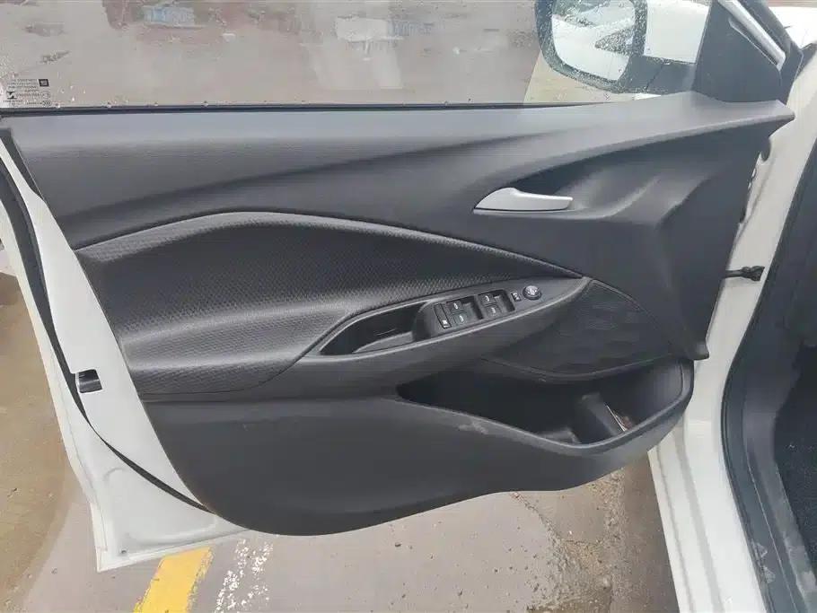 Chevrolet Cruze 2021 325T Automatic Comfort Edition — миниатюра 7