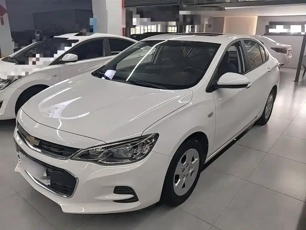 Chevrolet Cruze 2019 320 Automatic Sunroof Edition — миниатюра 1