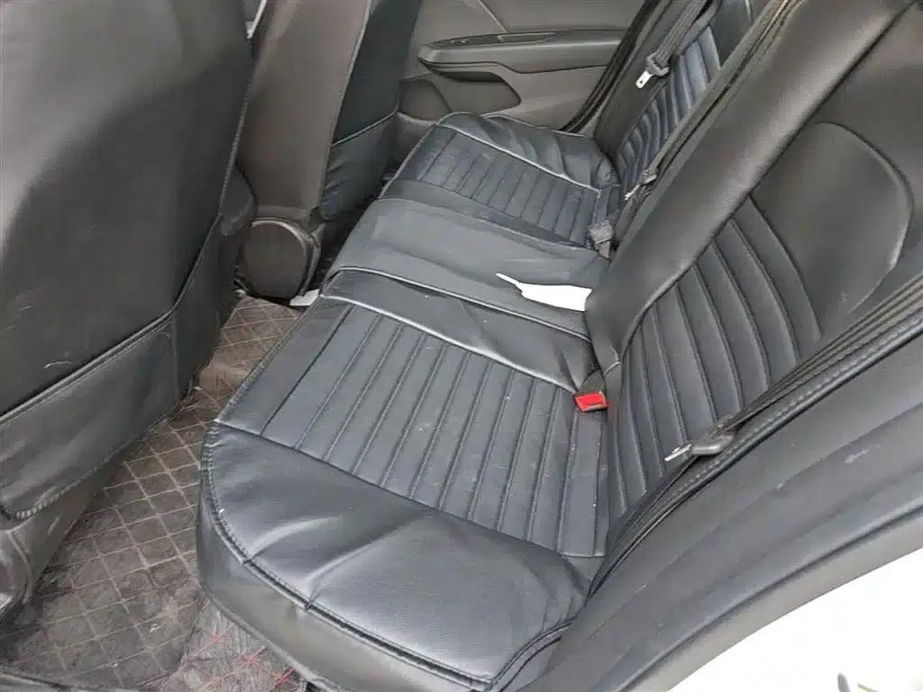 Chevrolet Cruze 2019 320 Manual Comfort Edition — миниатюра 17