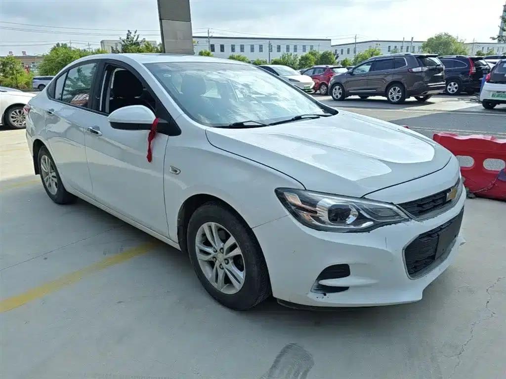 Chevrolet Cruze 2019 320 Manual Comfort Edition — миниатюра 4