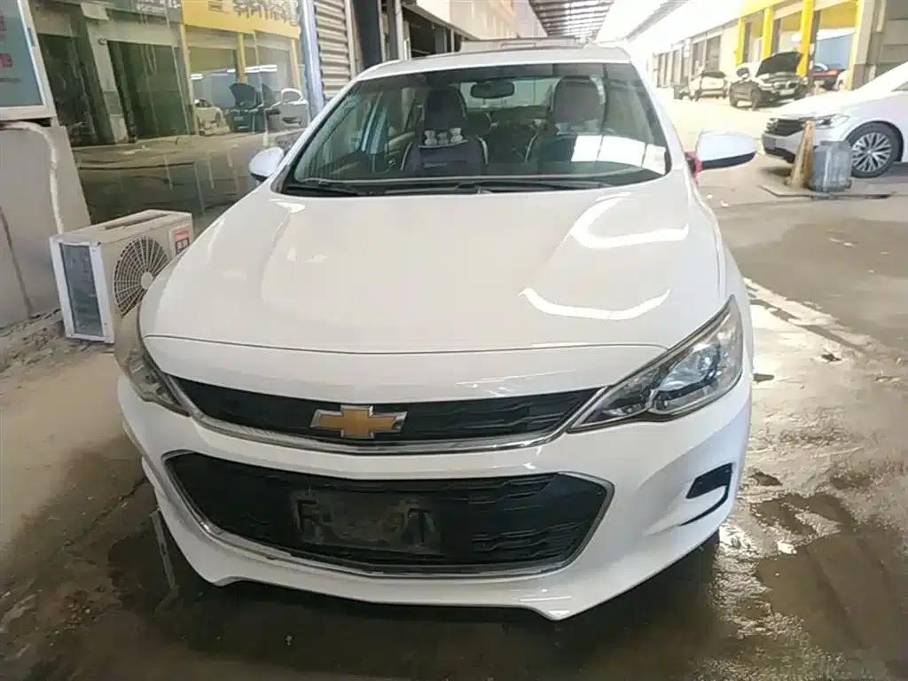 Chevrolet Cruze 2019 320 Automatic Sunroof Edition — миниатюра 3