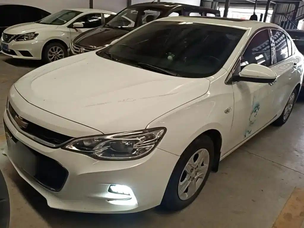 Chevrolet Cruze 2019 320 Automatic Sunroof Edition — миниатюра 1