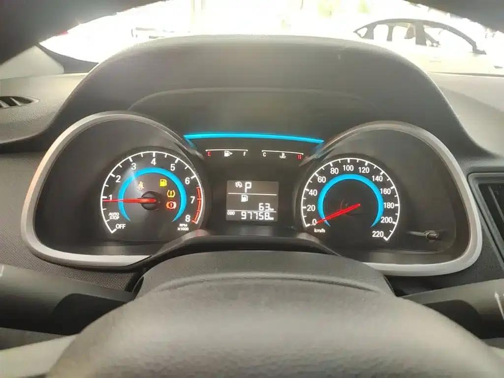 Chevrolet Cruze 2019 320 Automatic Comfort Edition — миниатюра 12