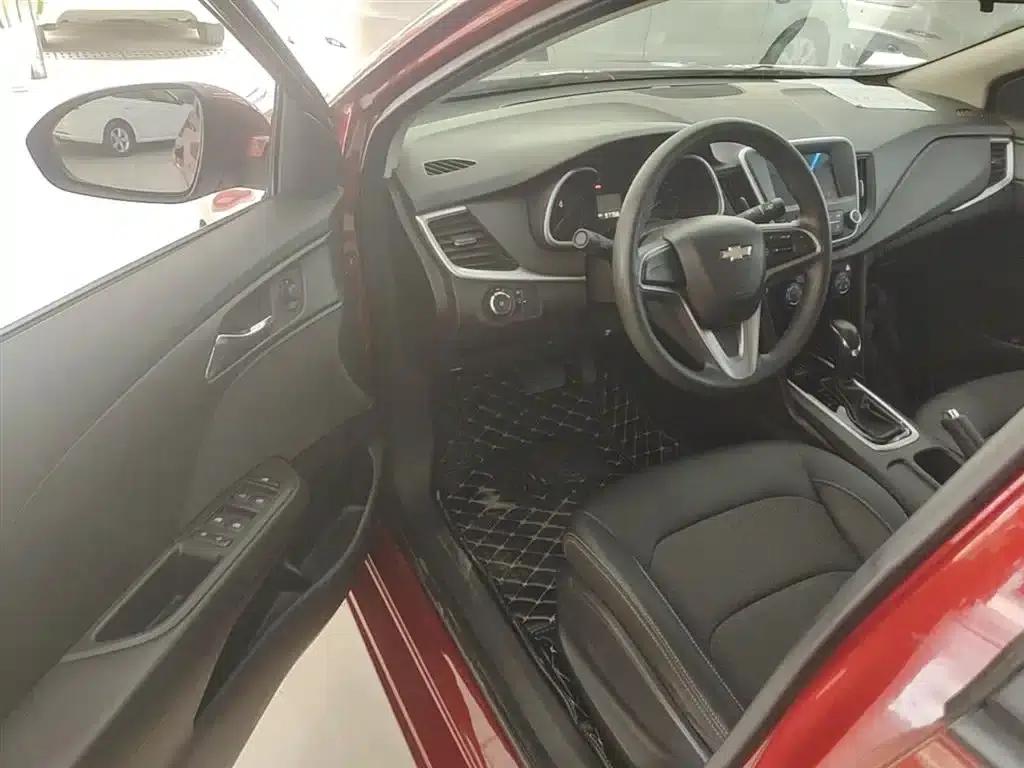 Chevrolet Cruze 2019 320 Automatic Comfort Edition — миниатюра 16
