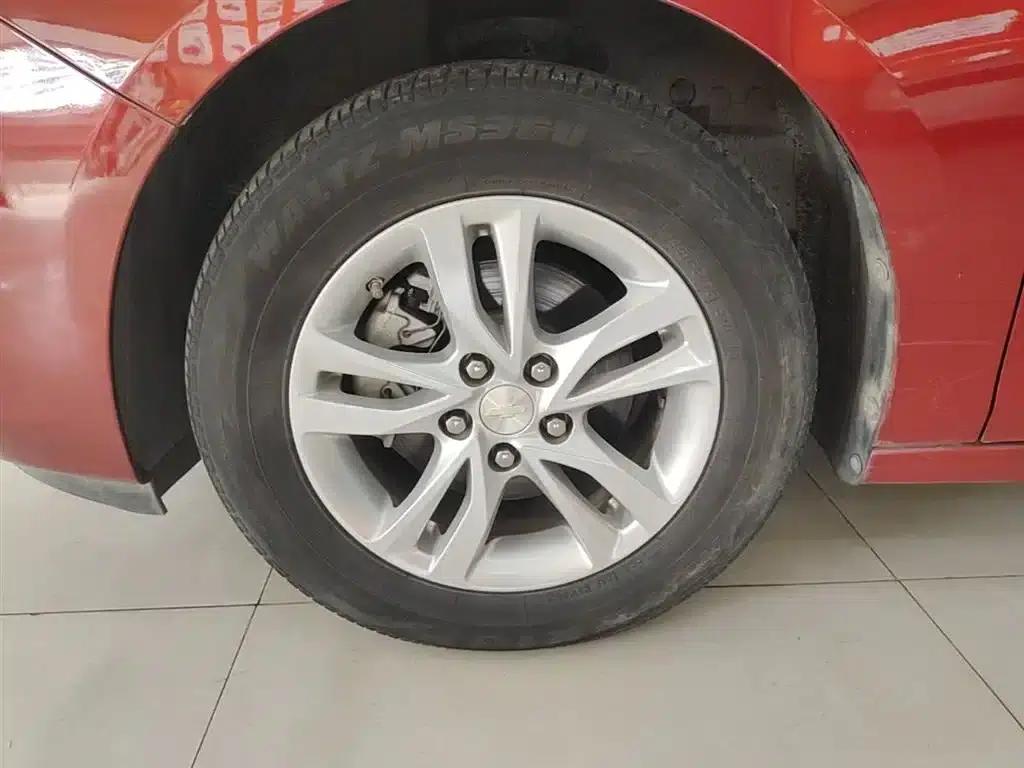 Chevrolet Cruze 2019 320 Automatic Comfort Edition — миниатюра 23