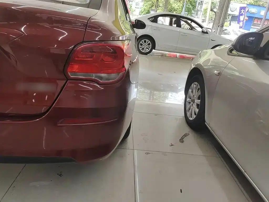 Chevrolet Cruze 2019 320 Automatic Comfort Edition — миниатюра 8