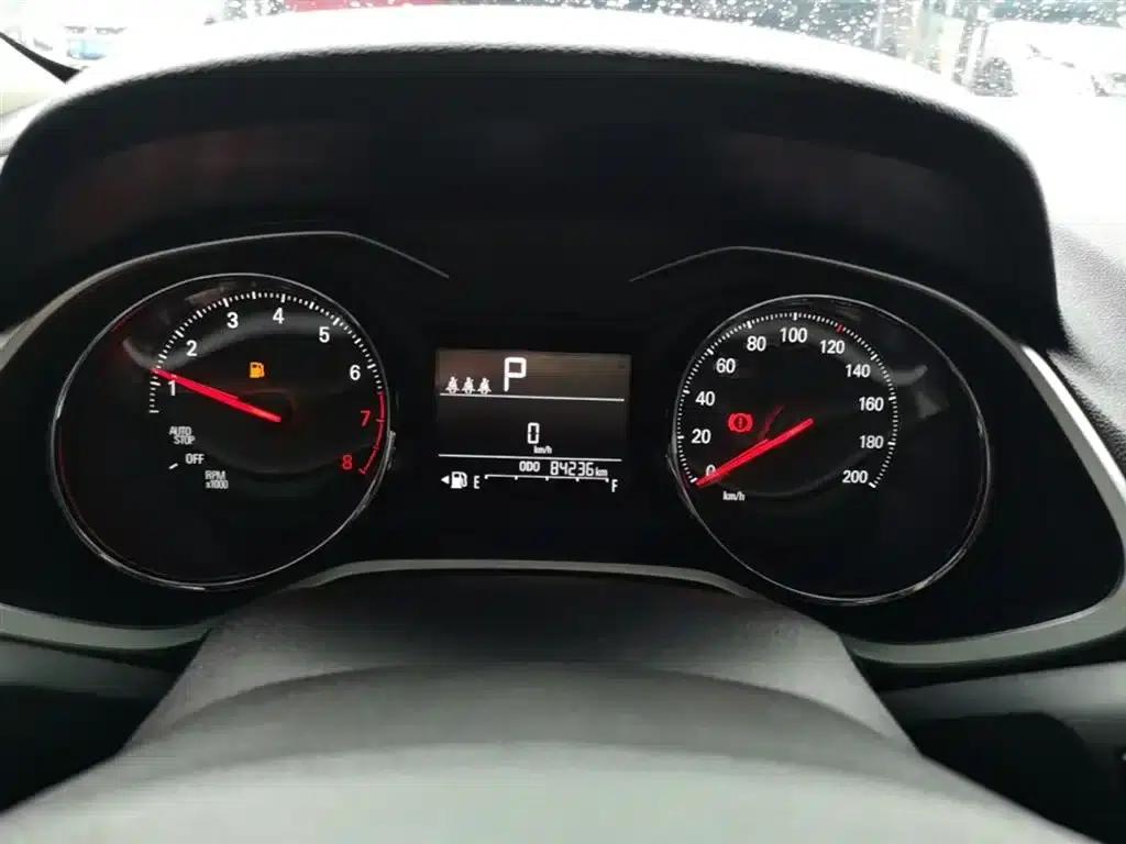 Chevrolet Cruze 2020 325T Automatic Comfort Edition — миниатюра 12