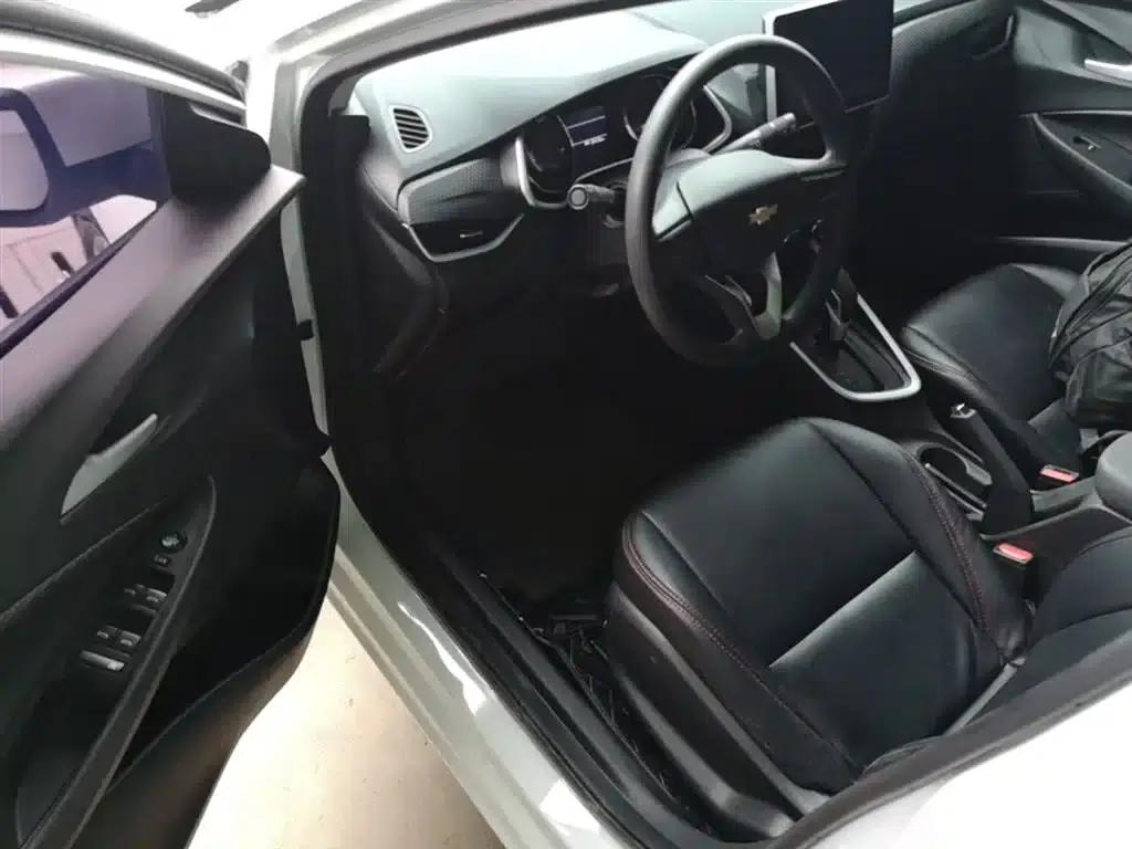 Chevrolet Cruze 2020 325T Automatic Comfort Edition — миниатюра 16