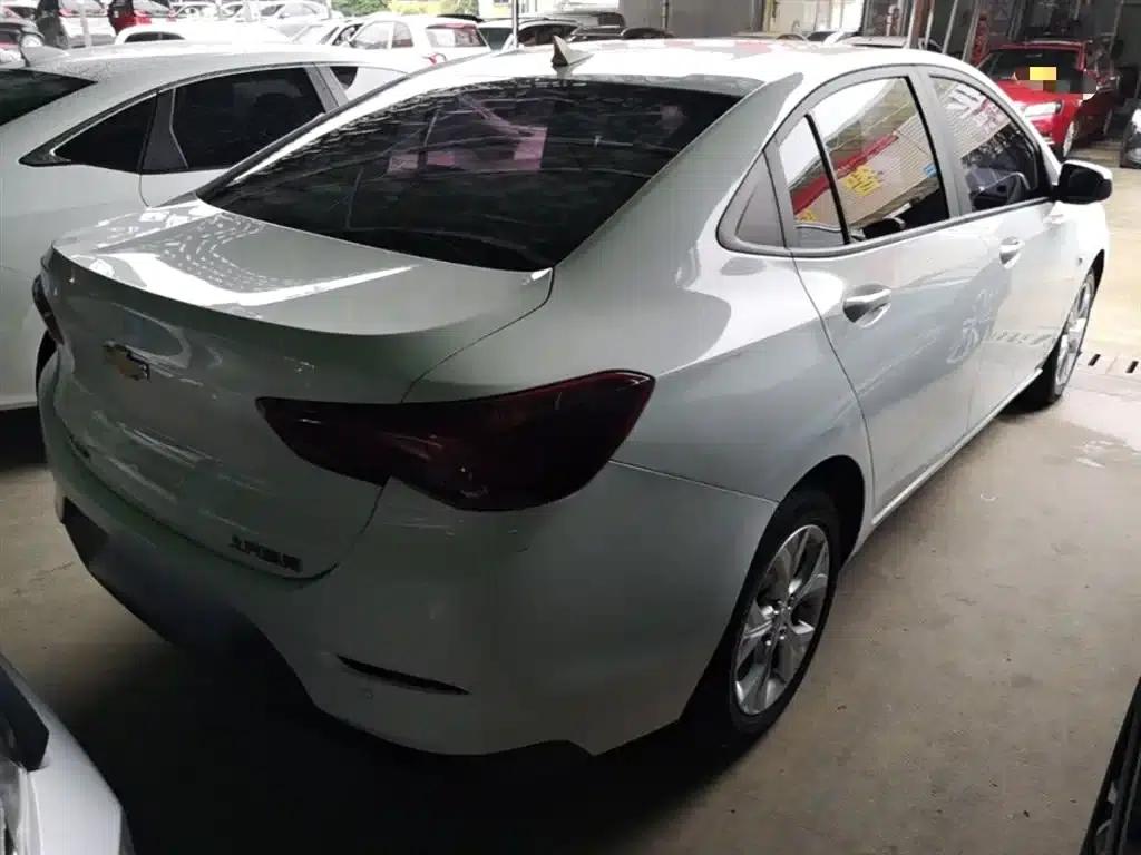 Chevrolet Cruze 2020 325T Automatic Comfort Edition — миниатюра 7
