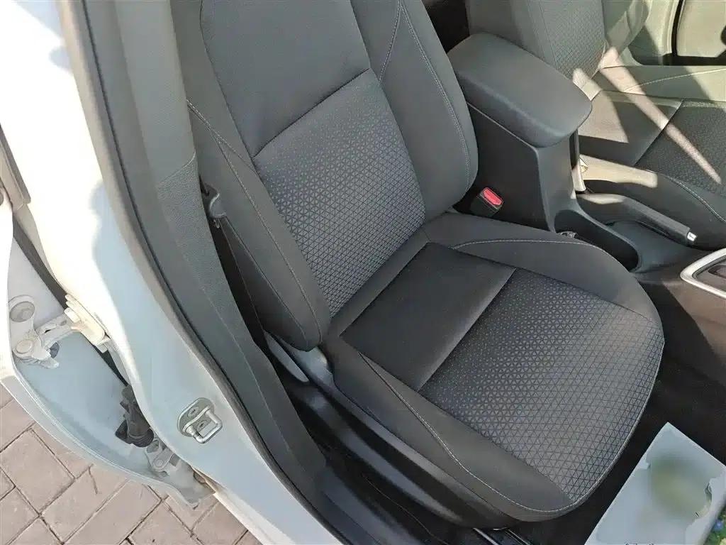 Chevrolet Cruze 2021 325T Automatic Comfort Edition — миниатюра 21