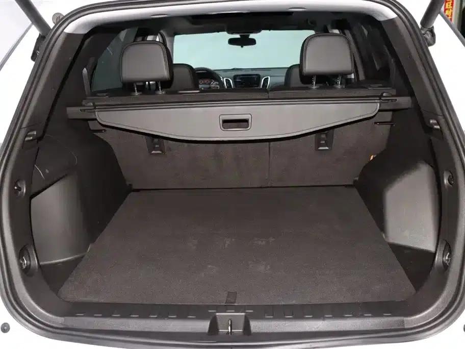 Equinox 2019 535T Automatic Premier Edition (China VI Emission Standard) — миниатюра 17