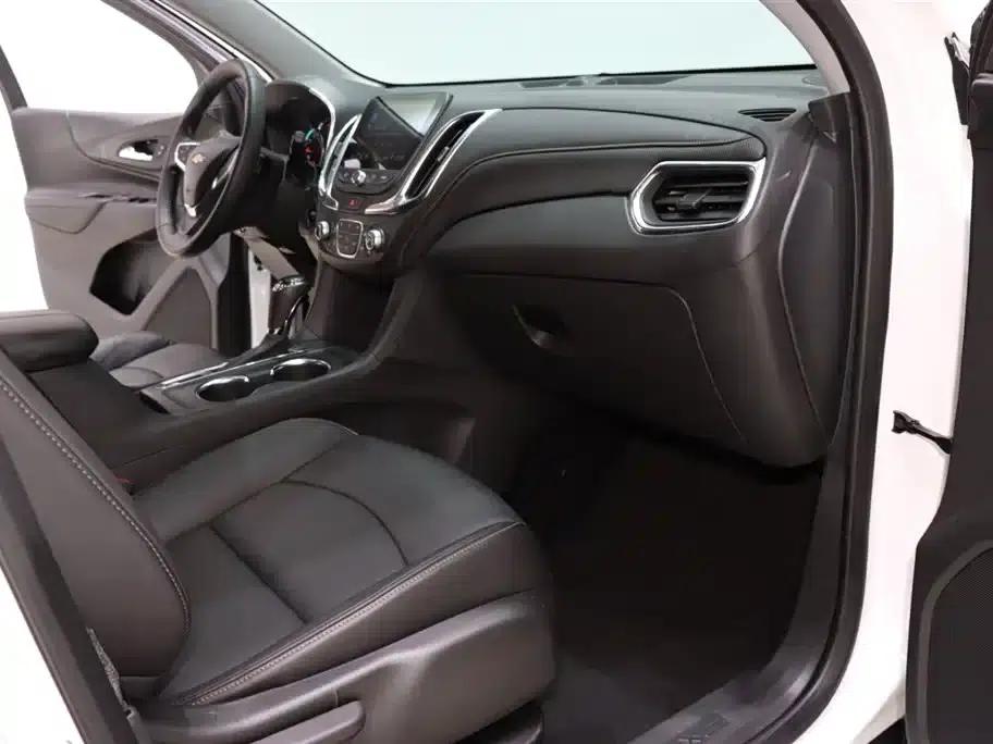 Equinox 2019 535T Automatic Premier Edition (China VI Emission Standard) — миниатюра 8