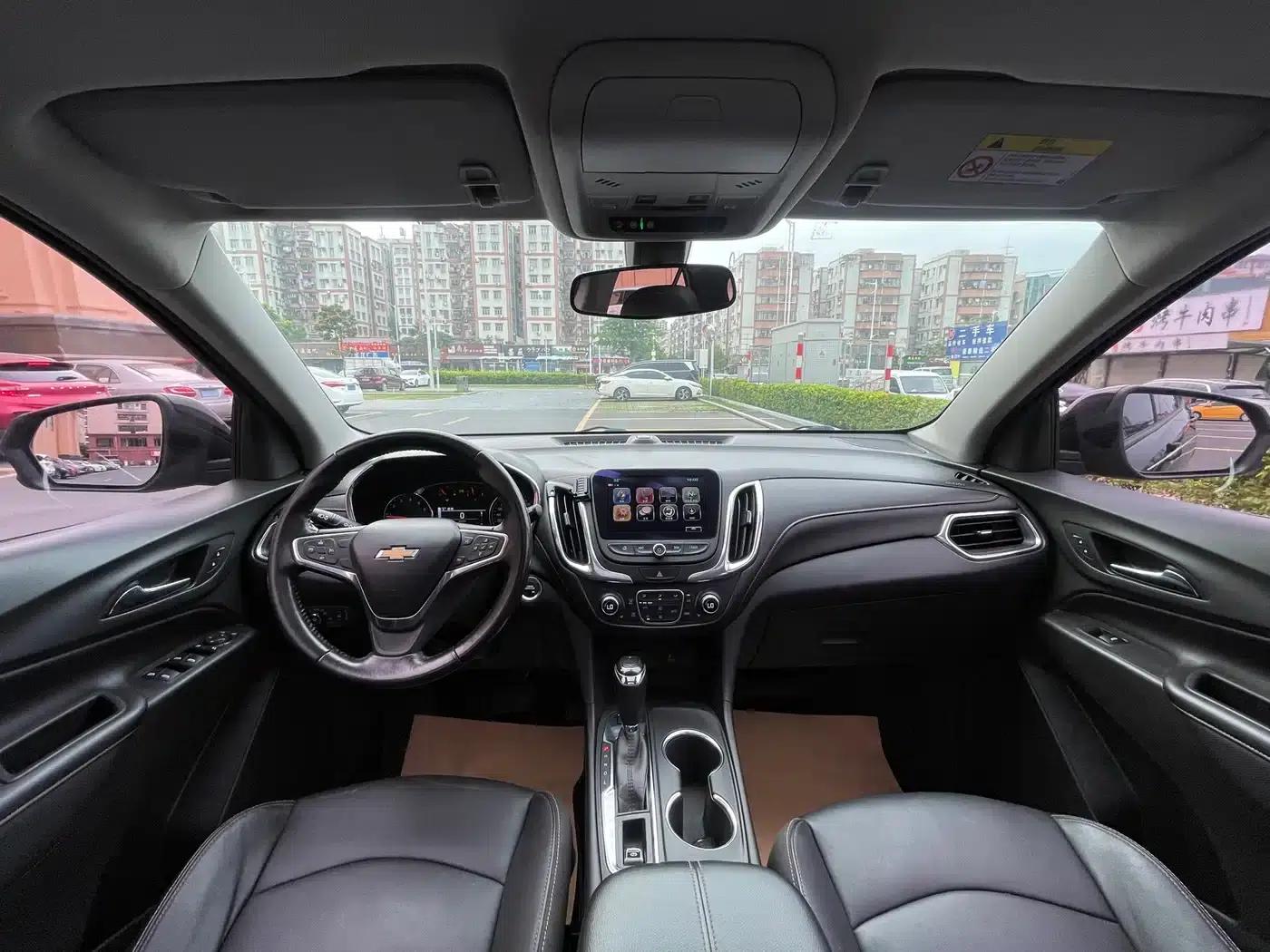 2018 Chevrolet Equinox RS 550T AWD Cross Edition — миниатюра 13