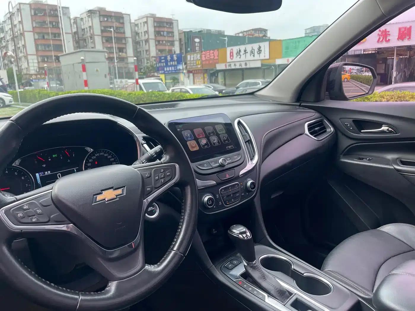 2018 Chevrolet Equinox RS 550T AWD Cross Edition — миниатюра 15