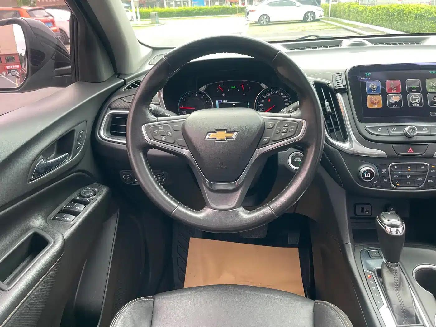 2018 Chevrolet Equinox RS 550T AWD Cross Edition — миниатюра 16