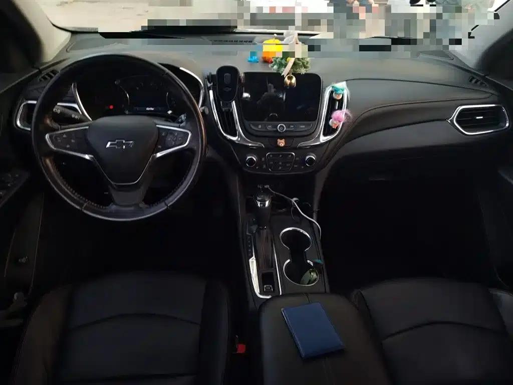 2018 Chevrolet Equinox Redline 550T AWD RS — миниатюра 6
