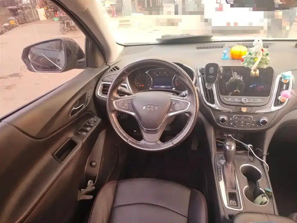 2018 Chevrolet Equinox Redline 550T AWD RS — миниатюра 7