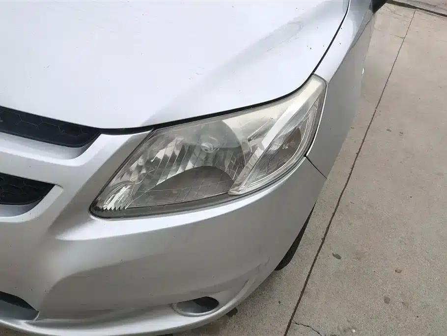 Chevrolet Sail 2011 Sedan 1.4L Manual Happiness Edition — миниатюра 5