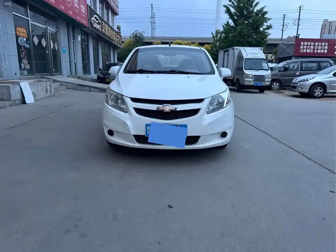 Chevrolet Sail 2013 Sedan 1.2L Manual Ideal Edition — миниатюра 10