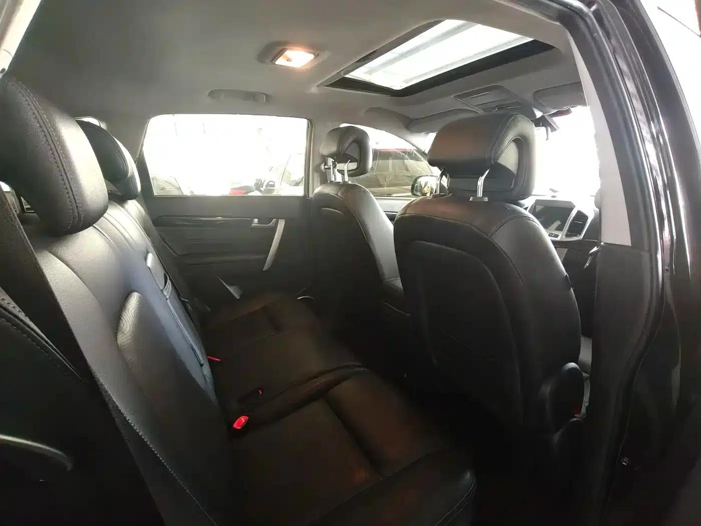 2014 Chevrolet Captiva 2.4L 4WD Flagship Edition 7-Seater — миниатюра 13