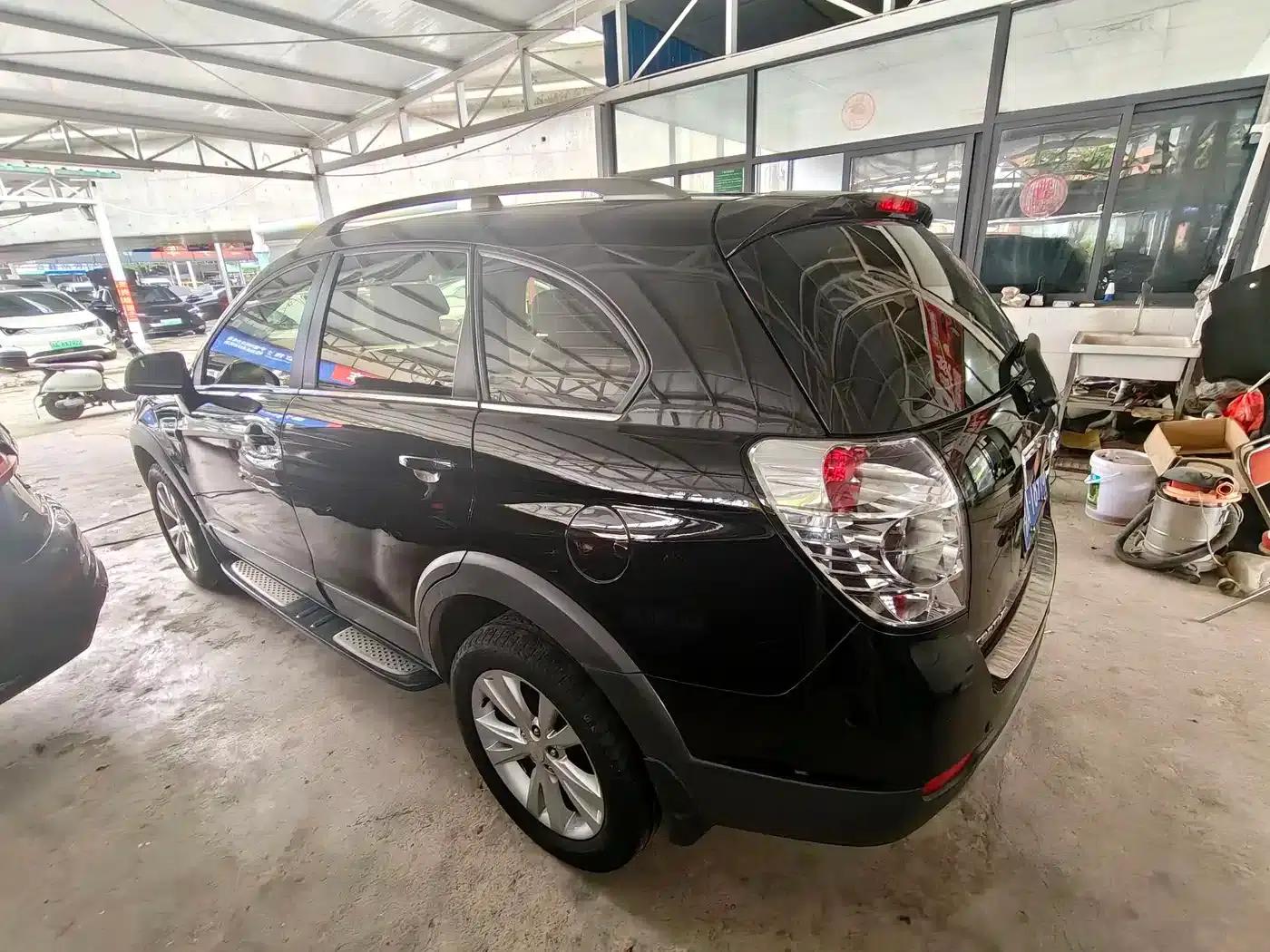 2014 Chevrolet Captiva 2.4L 4WD Flagship Edition 7-Seater — миниатюра 14