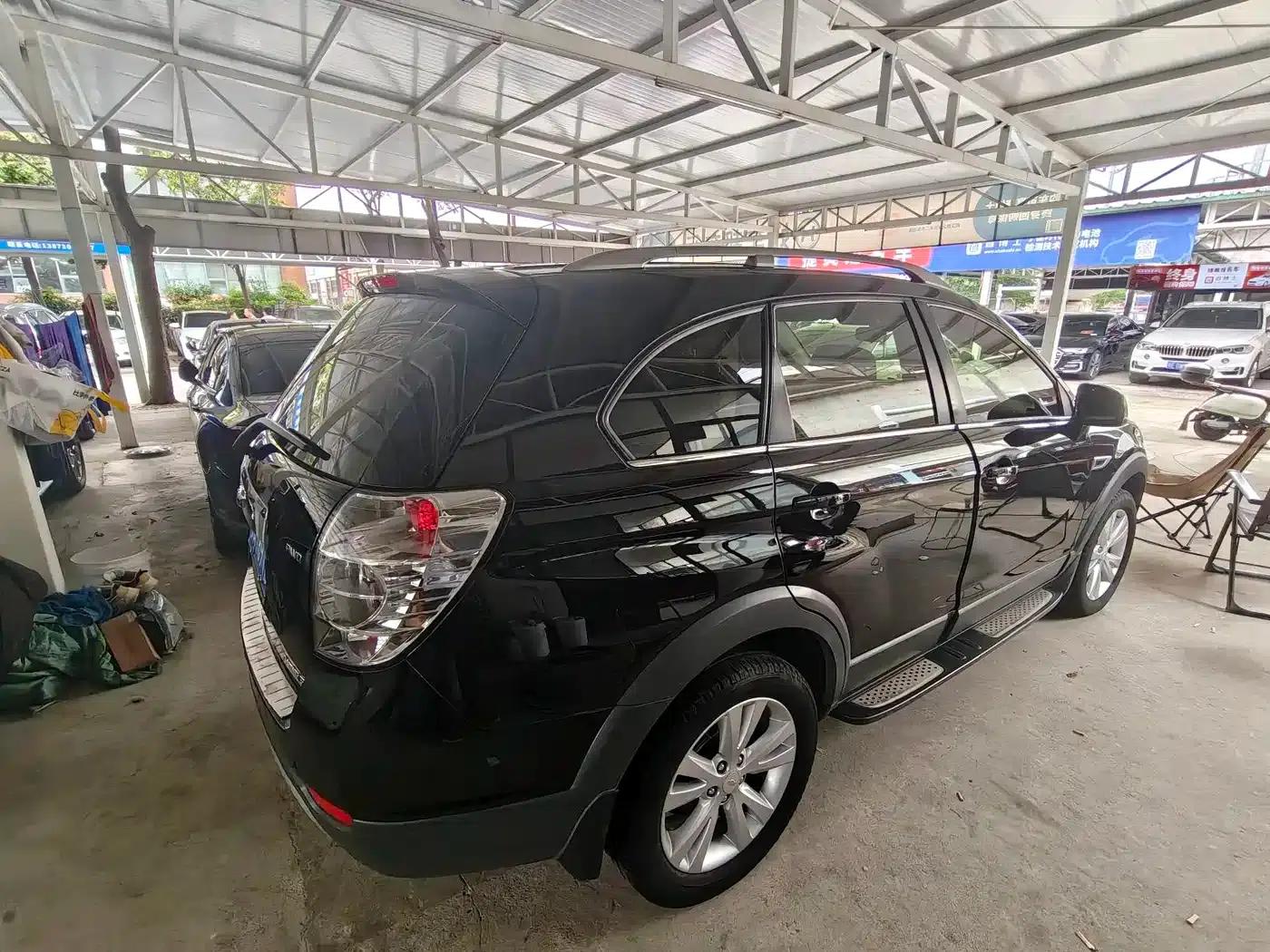 2014 Chevrolet Captiva 2.4L 4WD Flagship Edition 7-Seater — миниатюра 15