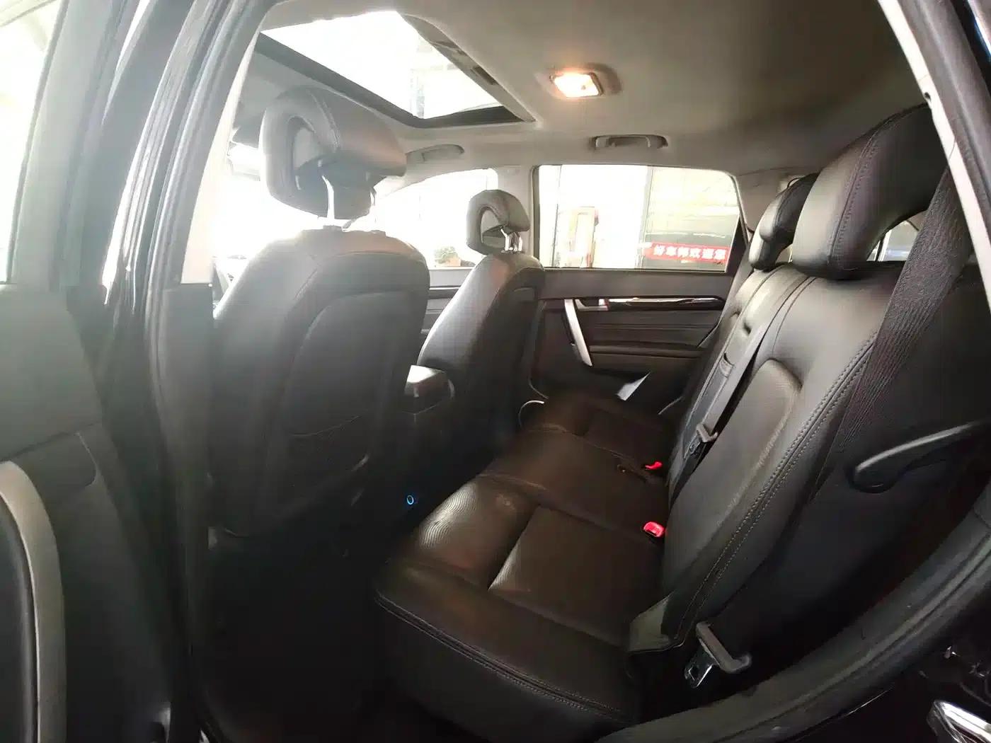 2014 Chevrolet Captiva 2.4L 4WD Flagship Edition 7-Seater — миниатюра 9