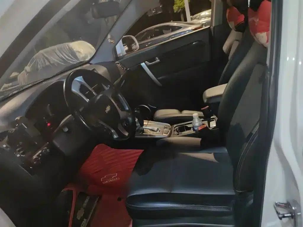 2015 Chevrolet Captiva 2.4L 4WD Flagship Edition 7-Seater — миниатюра 12